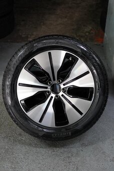 nová zimná sada merceded eqc w293 n293 r19 - 9