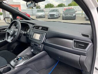 Nissan Leaf elektro 110KW,SOH92%, vč.DPH,Navi,Kamera,KeyFree - 9