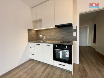 Pronájem bytu 1+kk, 36 m², Vyškov, ul. Hybešova - 9