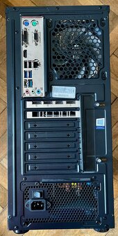 PC sestava - 9