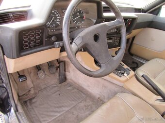 BMW 6 E24 635 CSI, dovoz CH, první maj., 152 tkm, r.v. 83 - 9