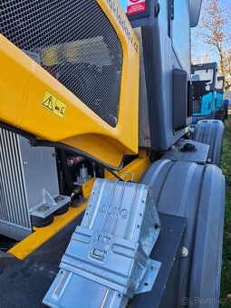 kolový nakladač Schmidt 3745, motor EU 5 , 45 kw - 9