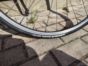 Silniční kolo Felt F95 - 9