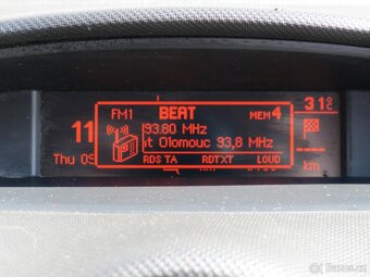 Peugeot 308 1.6i , 88 kW benzín, 2011 - 9