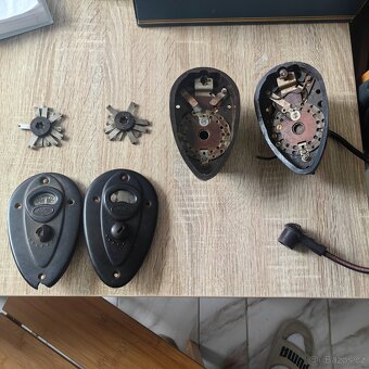 Jawa perak spinacka hluboká - 9