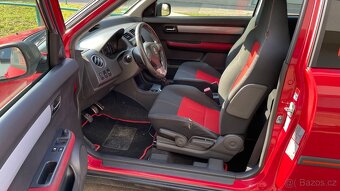 SUZUKI SWIFT 1.6i SPORT NAVIGACE - 9