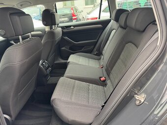 VW Passat B8 2.0 TDI 110kW DSG Tažné ACC Kamera Navi DAB LED - 9