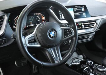 BMW Řada 2 218i M-SPORT ČR 1.MAJ - 9