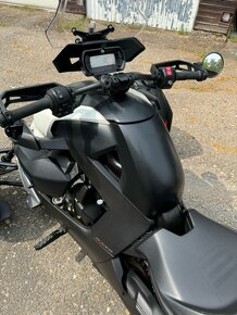 CAN-AM RYKER 900 - 9