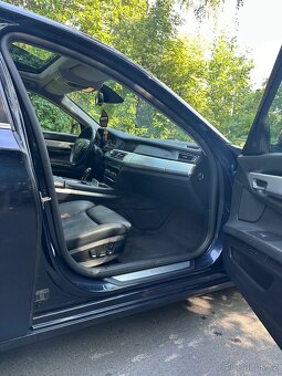 BMW 730/D F 01 - 9
