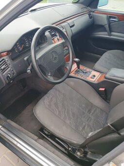 Mercedes w210 e240 nová stk - 9