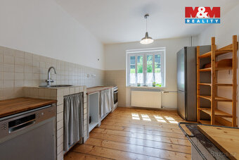 Prodej rodinného domu, 228 m², Stříbrná - 9