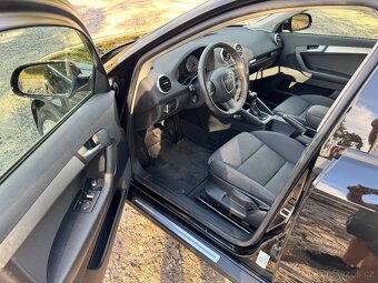 AUDI A3 SPORTBACK 1.4 TSI 92kW 2012 - 9