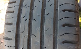 sada original VW Golf 8 R17 a Skoda Audi Seat letni pneu - 9