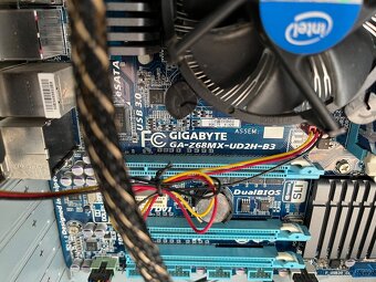 PC Intel i3 + monitor Dell - 9