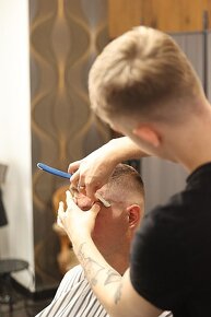 Přijmu holiče do zavedeného barber shopu - 9
