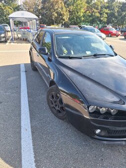 Prodam Alfa romeo - 9