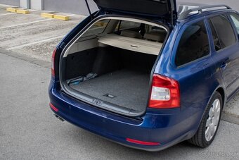 Škoda Octavia Combi 1.8 TSI Elegance DSG - 9