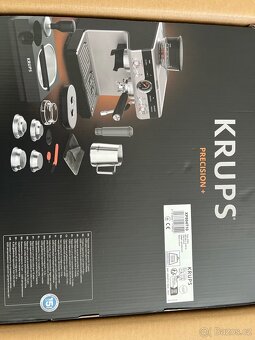 Spickovy pakovy kavovar s mlynkem Krups Precision+ XP804T10 - 9