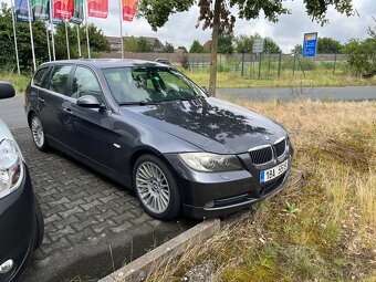 BMW 330D E91 170KW 2008 manuál - 9
