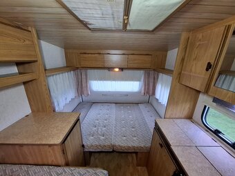 BURSTNER CLUB 370, s ČR TP a platnou STK - PŘEDSTAN - 9