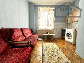 RD se čtyřmi bytovými jednotkami (užitná plocha 460 m2) - Dl - 9