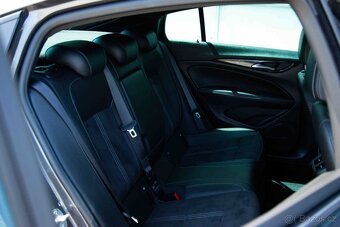 Opel Insignia 2.0 Turbo S S GS Line A/T - 9