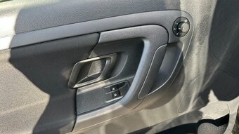 Škoda Roomster 1.2TSi 63kW Servis,Výbava - 9