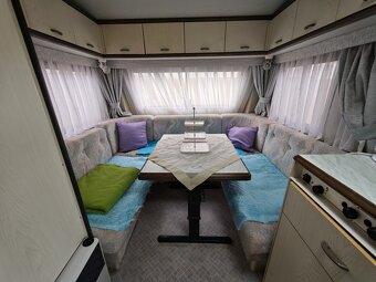 Cestovní karavan HOBBY 470 Classic pro 4 osoby - 9