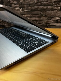 Notebook HP 250 G9 - 9