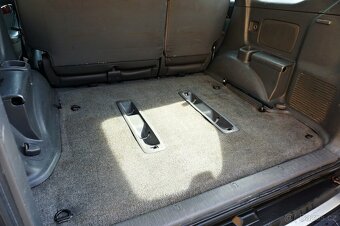 TOYOTA LAND CRUISER 120 2006 3,0D -4D 2006 - 9