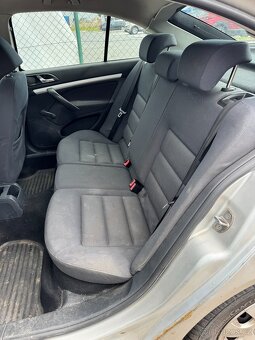 Škoda Octavia II sedan 1,9TDI 77kw bez STK - 9