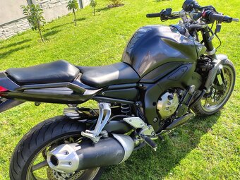 Yamaha FZ1 Fazer - 9