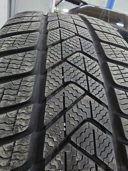 Zimní sada alu kol Mercedes-Benz E-Klasse R19 - 9