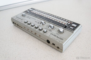 Roland TR-606 Drumatix 1980 Idividuální výstupy - 9