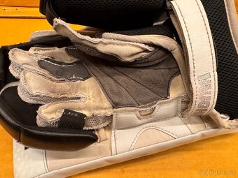 SET LAPAČKA A VYRÁŽEČKA VAUGHN VENTUS SRL2 - 9