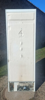 CHLADNIČKA S MRAZNIČKOU ZANUSSI - A++ - 175cm - 9