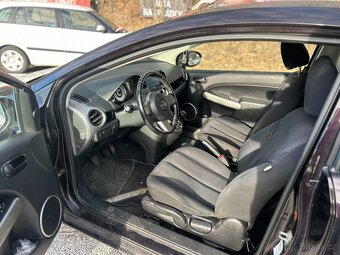 Mazda 2 1,4i 63kW, r.v. 2009 - 9