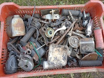 Jawa ČZ pionýr - 9