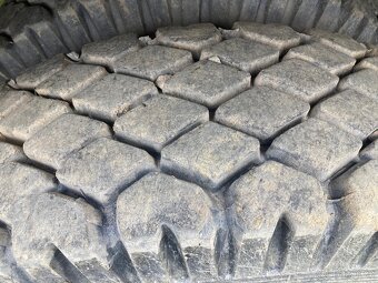 Marcedes Actros 6x6 traktor - 9