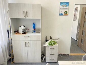 Vybavení kanceláře - moderní designový nábytek - 9