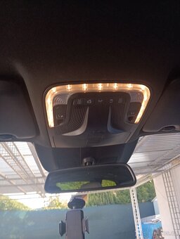 V class 250D Avangarde 4M DPH - 9