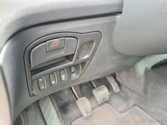 Renault Espace Grand 2.0 dCi - 9
