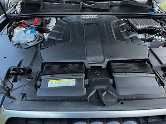 AUDI Q7 S-LINE - 9