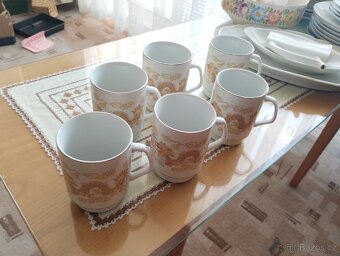 Výstavní porcelán - 9
