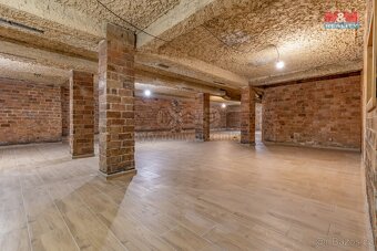 Pronájem restaurace, stravování, 358 m², Třinec, ul. Lidická - 9