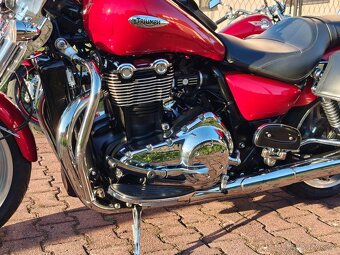 Triumph Thunderbird SE 1600 - 9