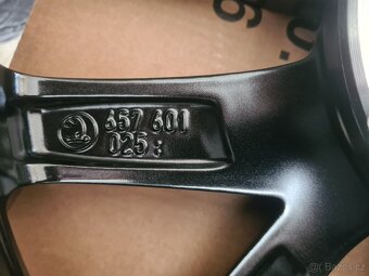 NOVÉ Alu ITALIA 6,0J x 16" ET 35 Kamiq, Scala atd. - 9