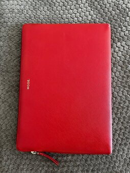 MacBook Pro 16GB 256GB (13”) - 9