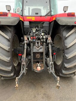 traktor Massey Ferguson 8240 - 9